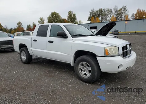 2006 Dodge Dakota Quad Slt from USA, damaged, VIN 1D7HW48N66S715103